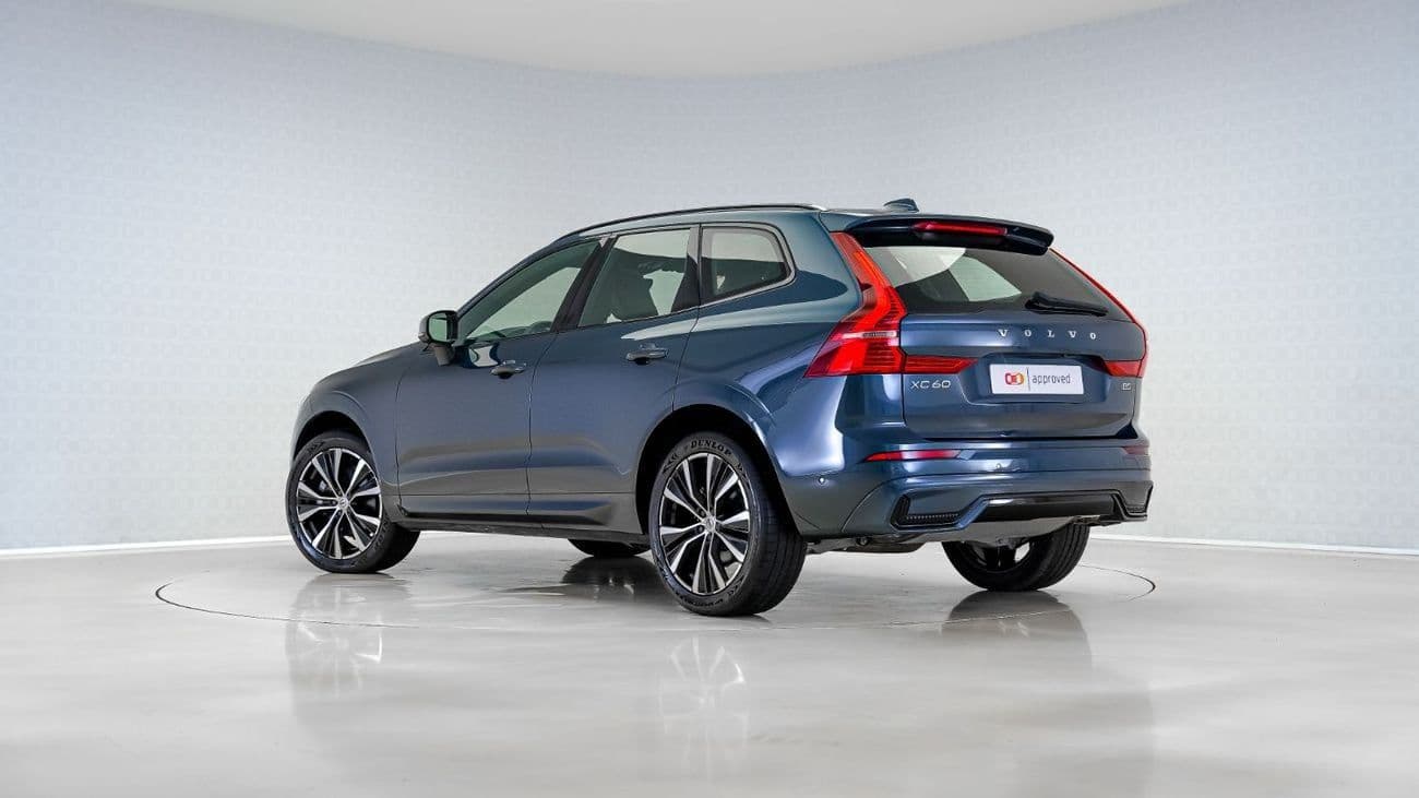 2024 Volvo XC60 thumbnail 2