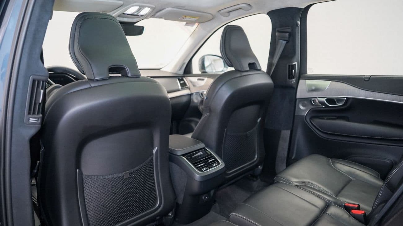 2024 Volvo XC90 B6 Ultimate Bright thumbnail 5
