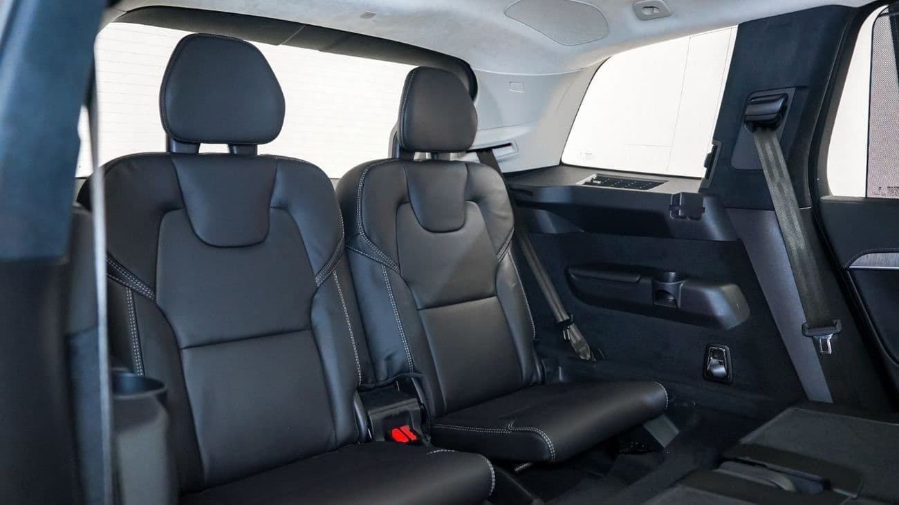 2024 Volvo XC90 B6 Ultimate Bright thumbnail 8