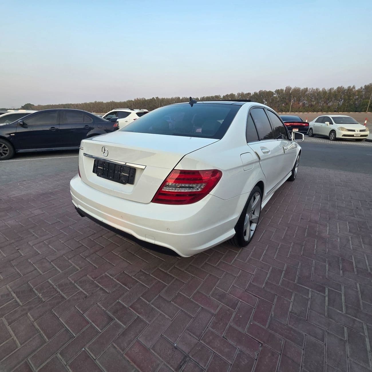 2014 Mercedes Benz C200 AVANTGARDE SPORTS thumbnail 8