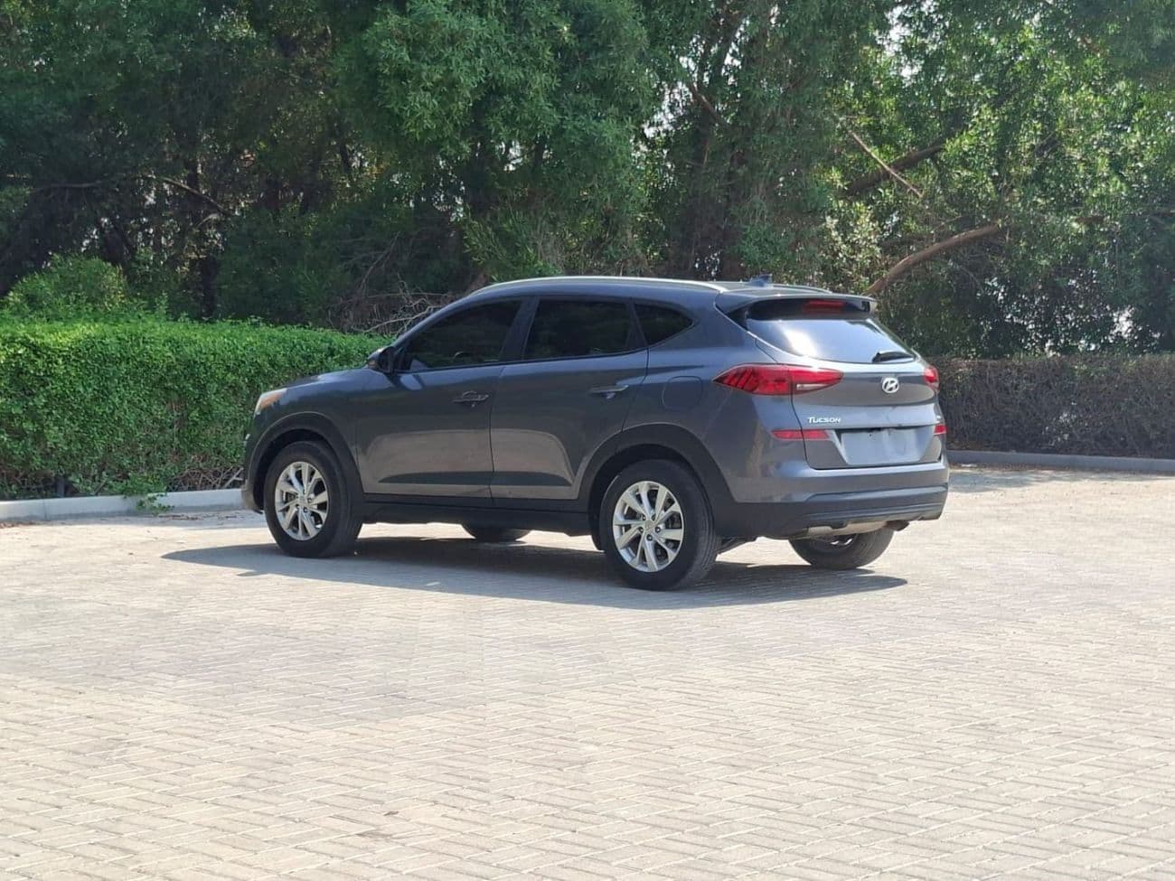 2019 Hyundai Tucson GL MID thumbnail 6