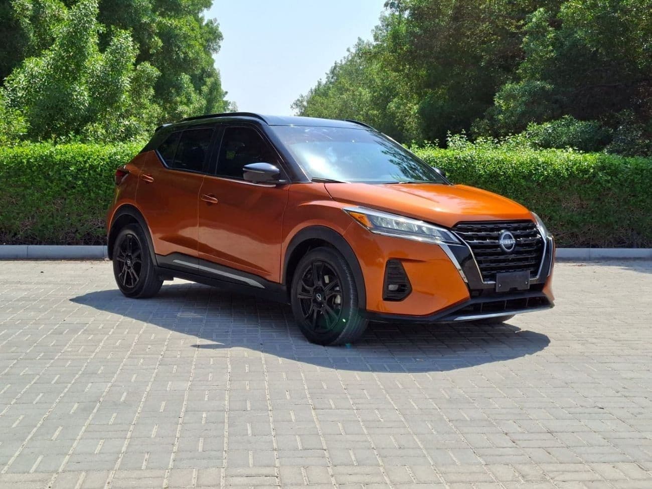 2024 Nissan Kicks SL thumbnail 4