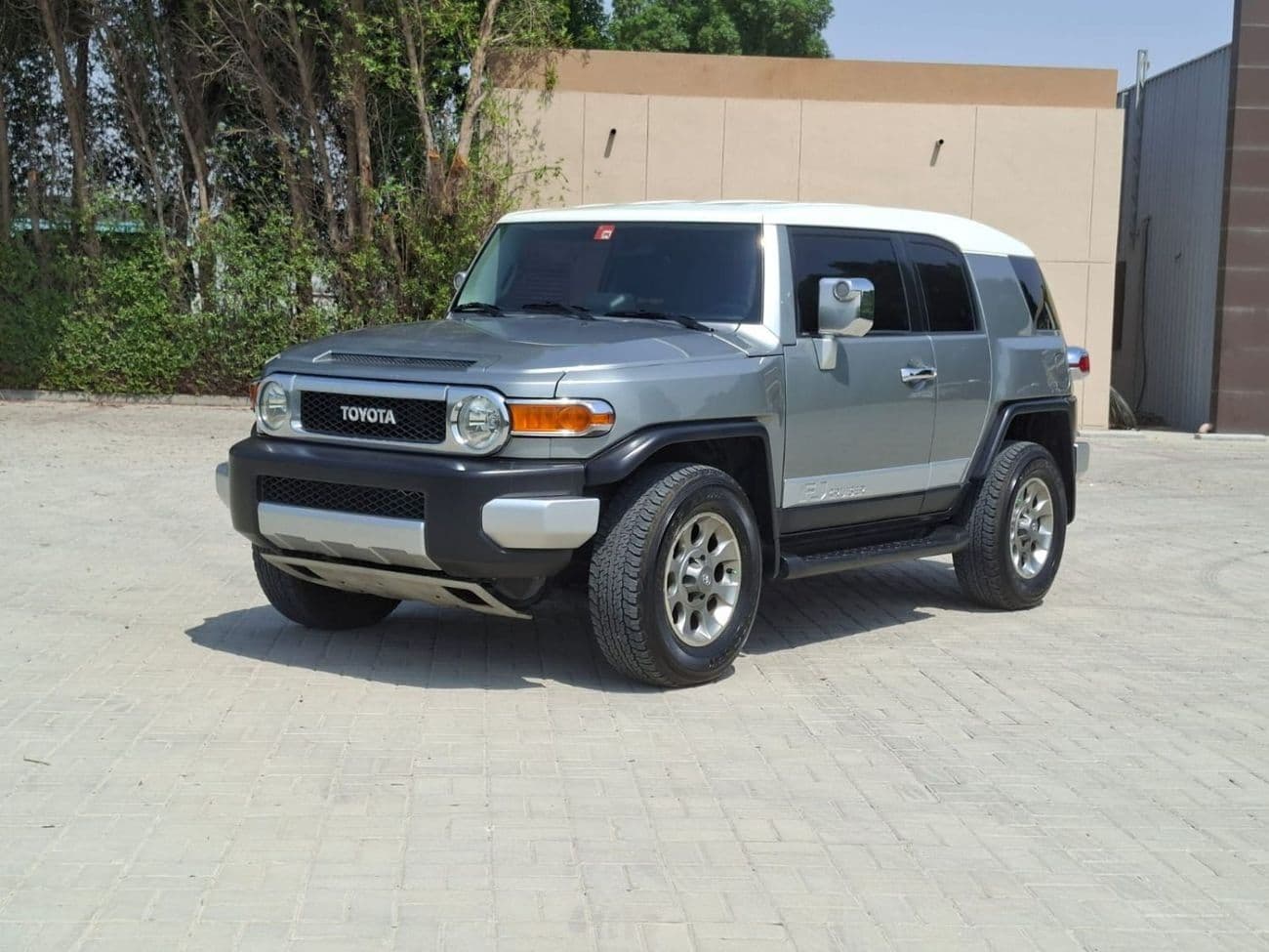 2011 Toyota FJ Cruiser TOP