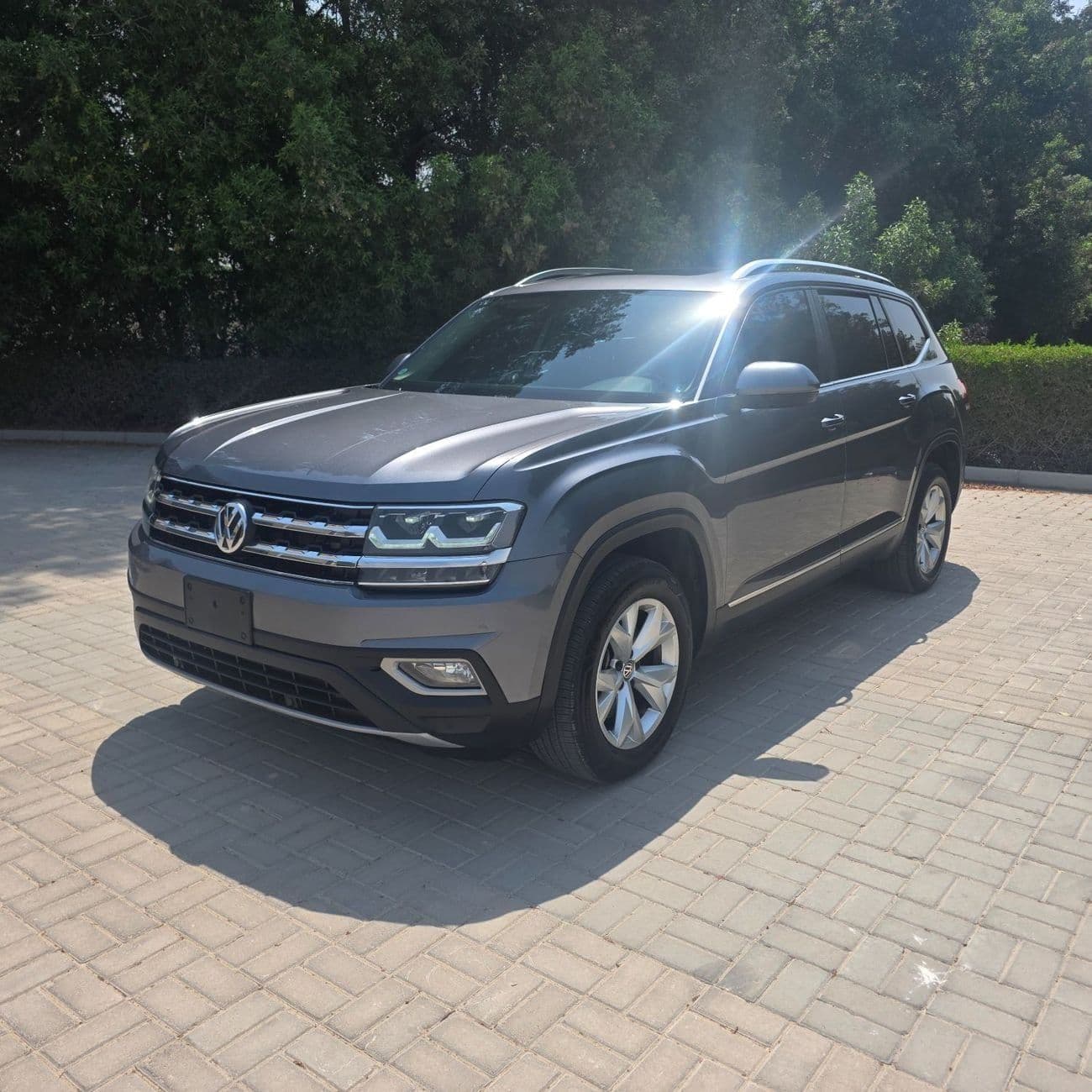 2019 Volkswagen Teramont R LINE
