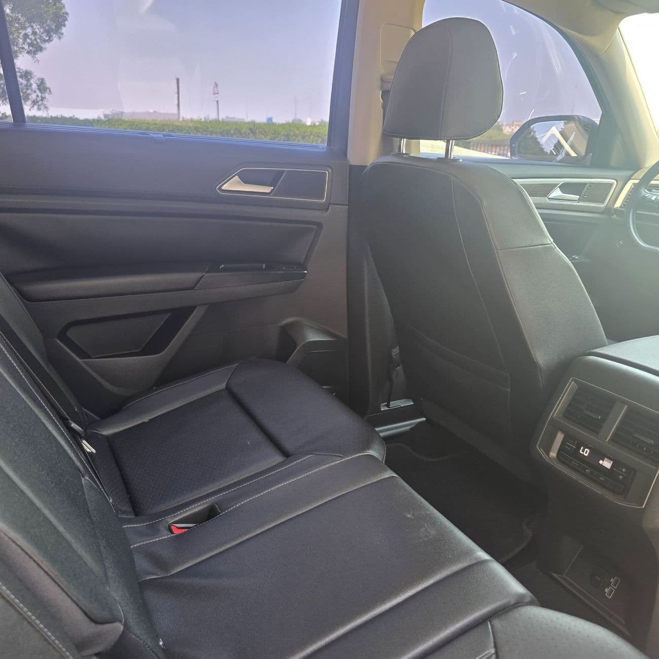 2019 Volkswagen Teramont R LINE thumbnail 8