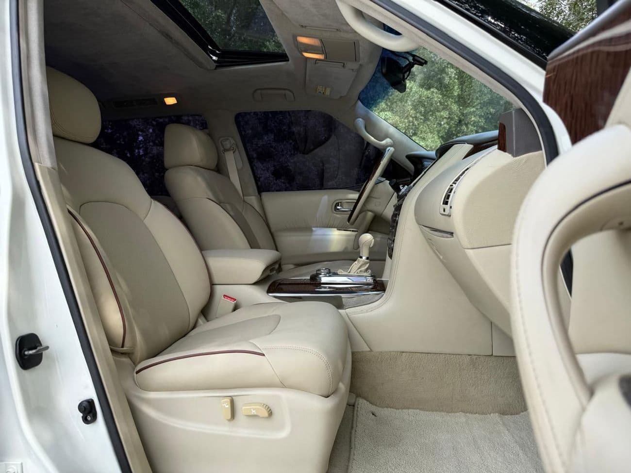 2016 Nissan Patrol LE PLATINUM thumbnail 8
