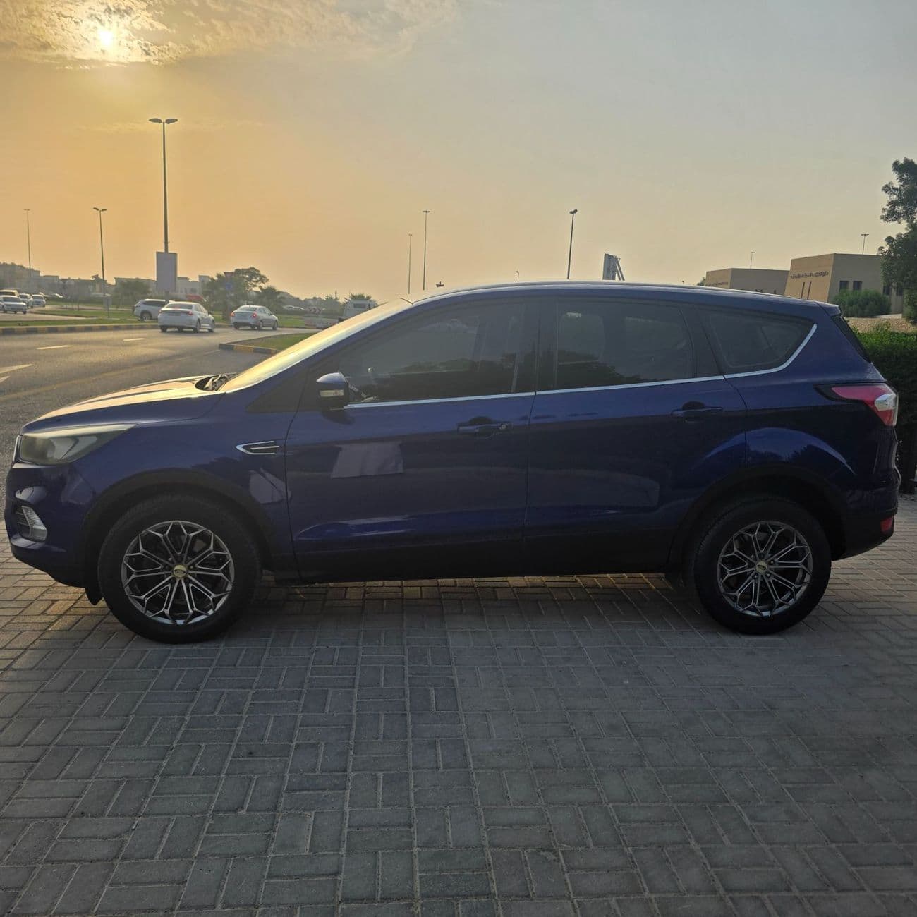 2018 Ford Escape SE thumbnail 5
