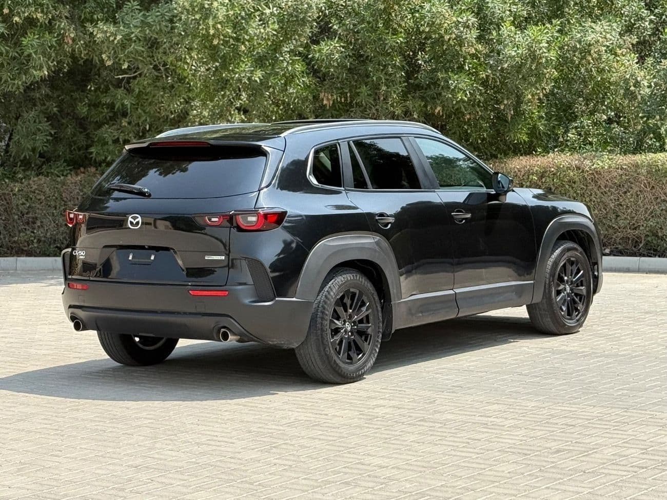 2023 Mazda CX 5 SIGNATURE thumbnail 3