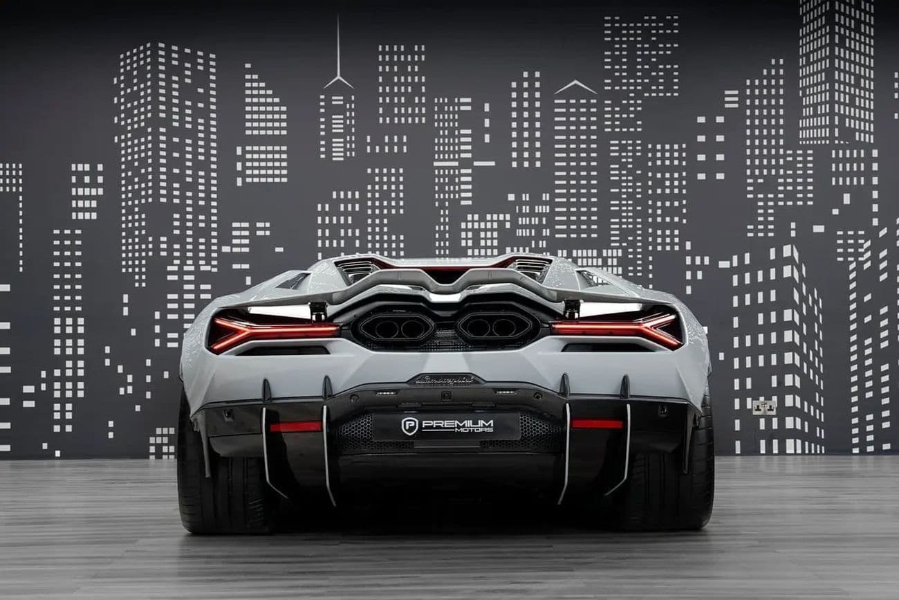 2026 Lamborghini Revuelto STANDARD thumbnail 7