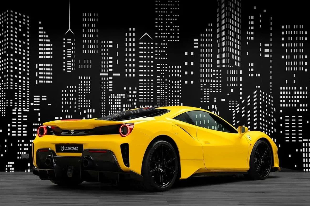 2020 Ferrari 488 Pista High Spec thumbnail 3