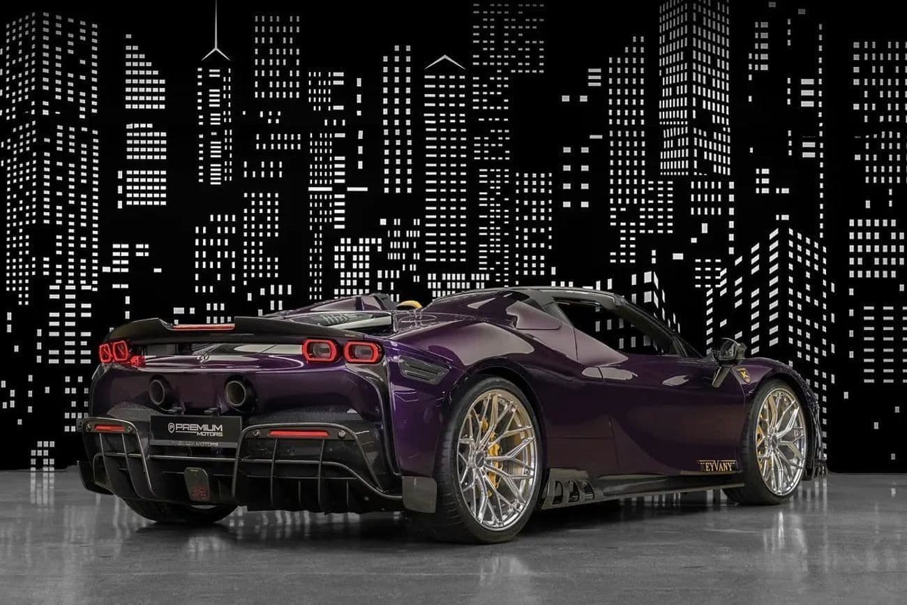 2025 Ferrari SF90 SPIDER thumbnail 2