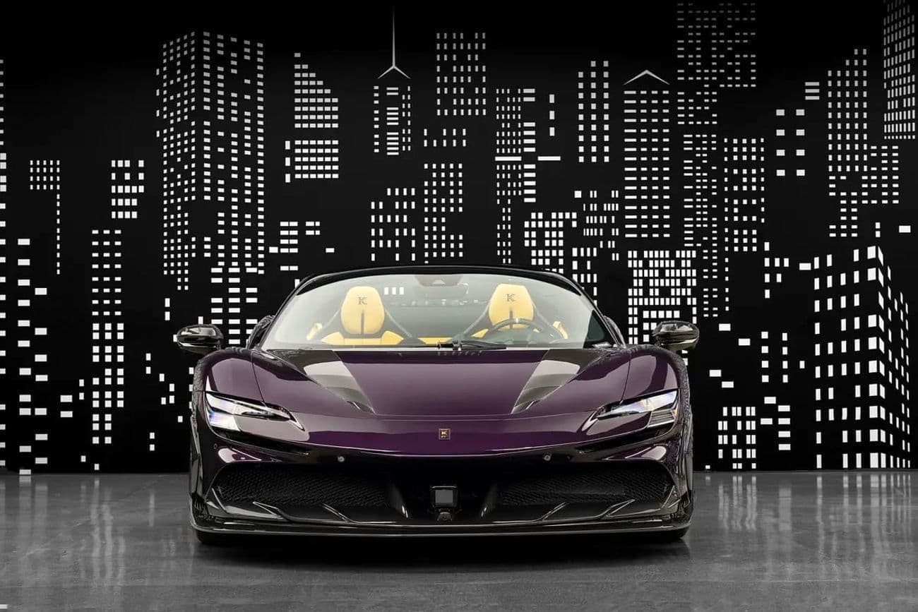 2025 Ferrari SF90 SPIDER thumbnail 8