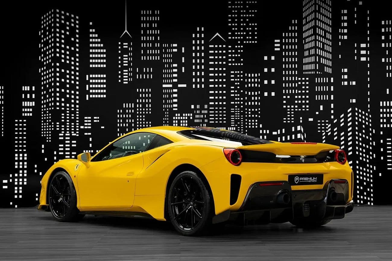 2020 Ferrari 488 Pista High Spec thumbnail 5