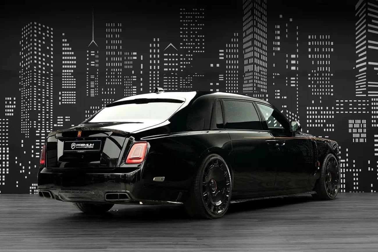 2023 Rolls Royce Phantom EWB thumbnail 2