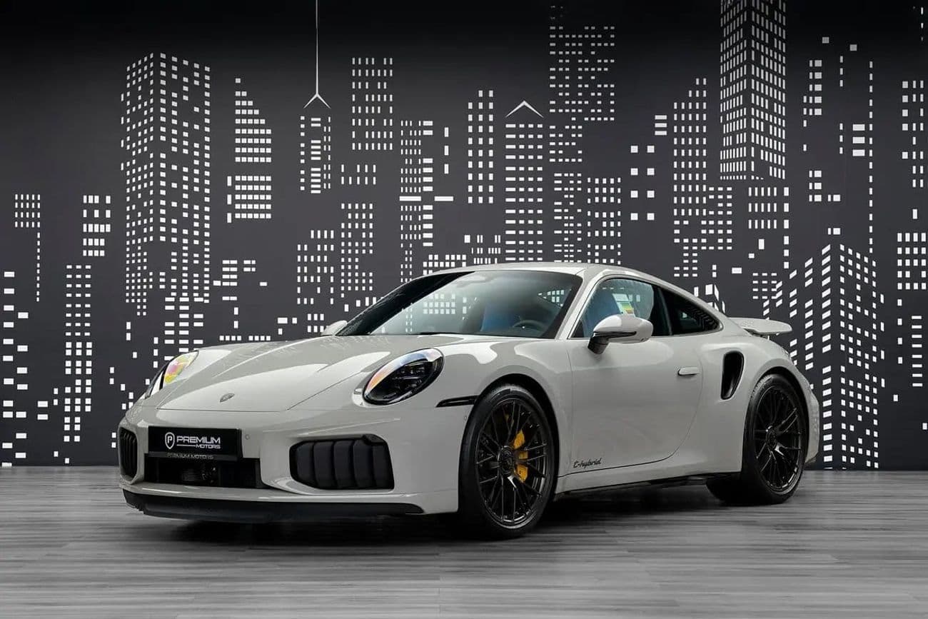 2026 Porsche 911 TURBO S thumbnail 2