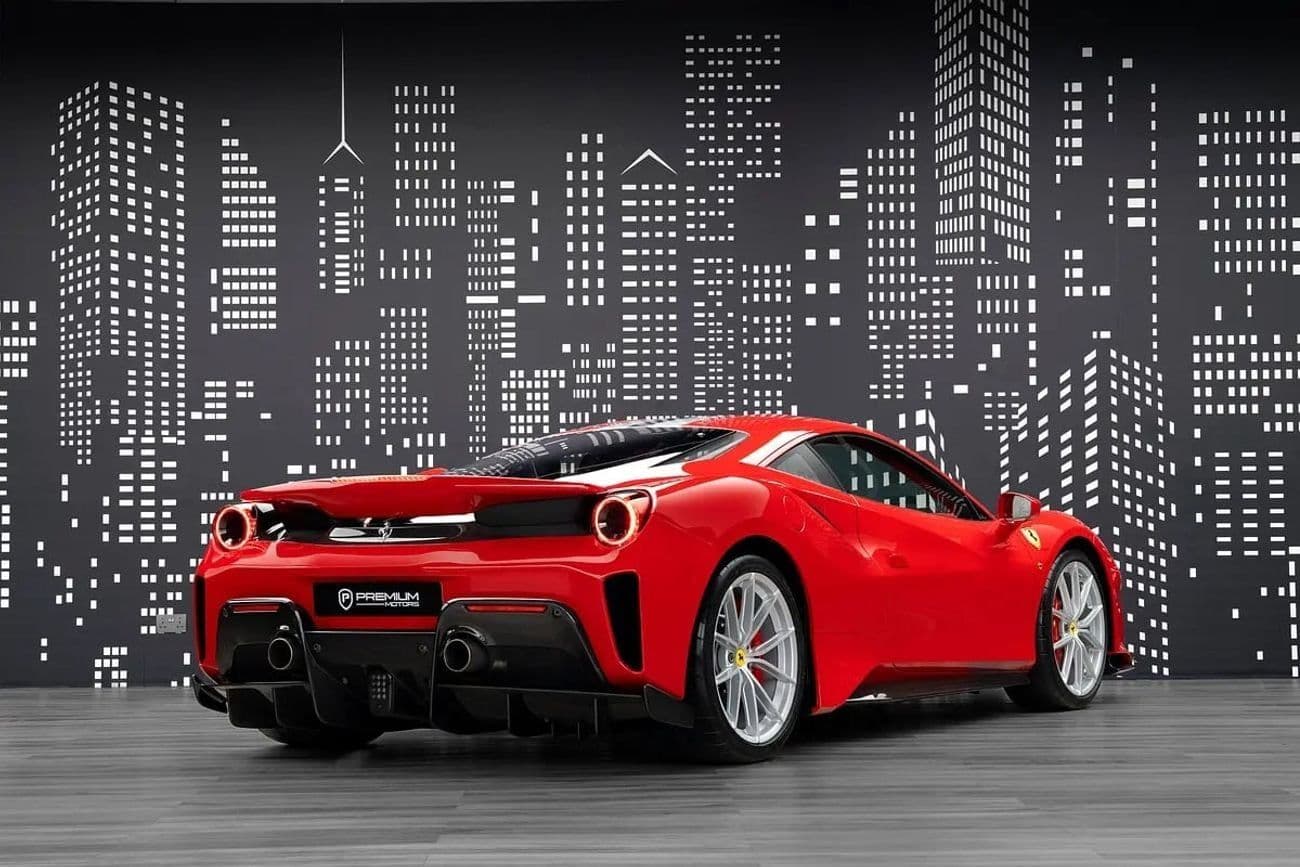2019 Ferrari 488 Pista High Spec thumbnail 5