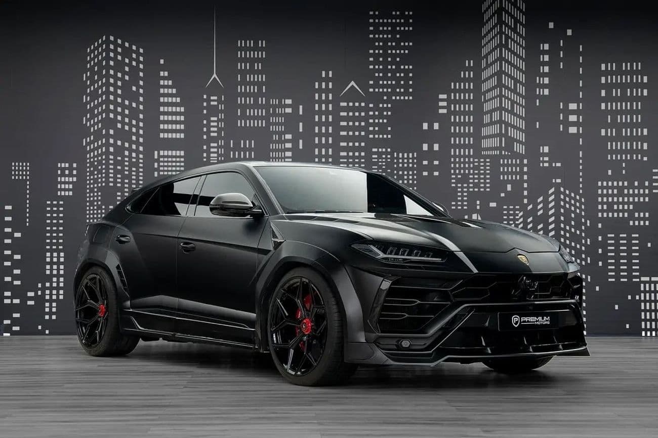 2022 Lamborghini Urus STANDARD thumbnail 4