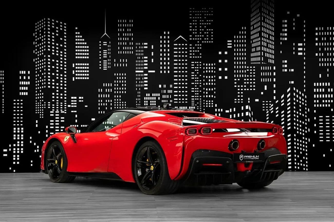 2022 Ferrari SF90 STRADALE thumbnail 3