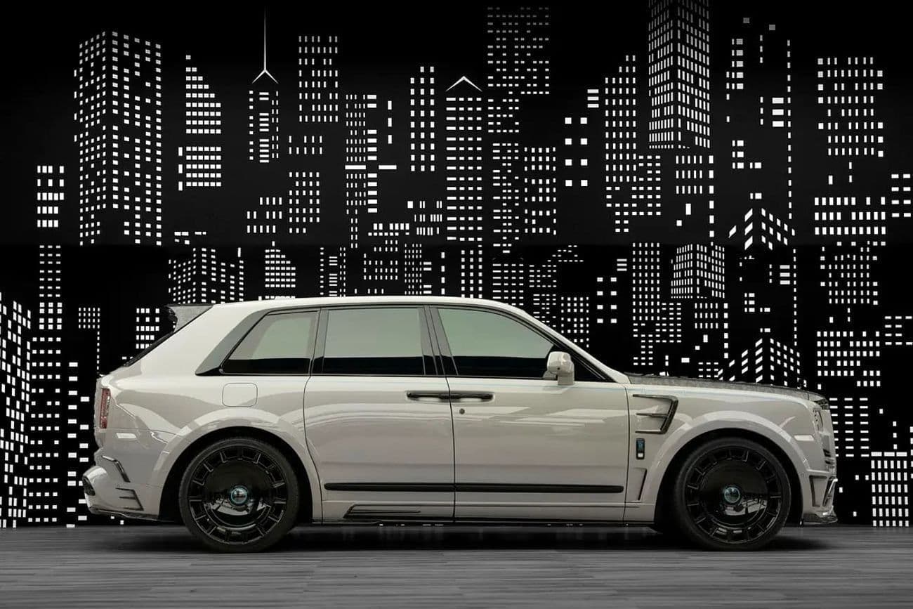 2024 Rolls Royce Cullinan STANDARD thumbnail 7