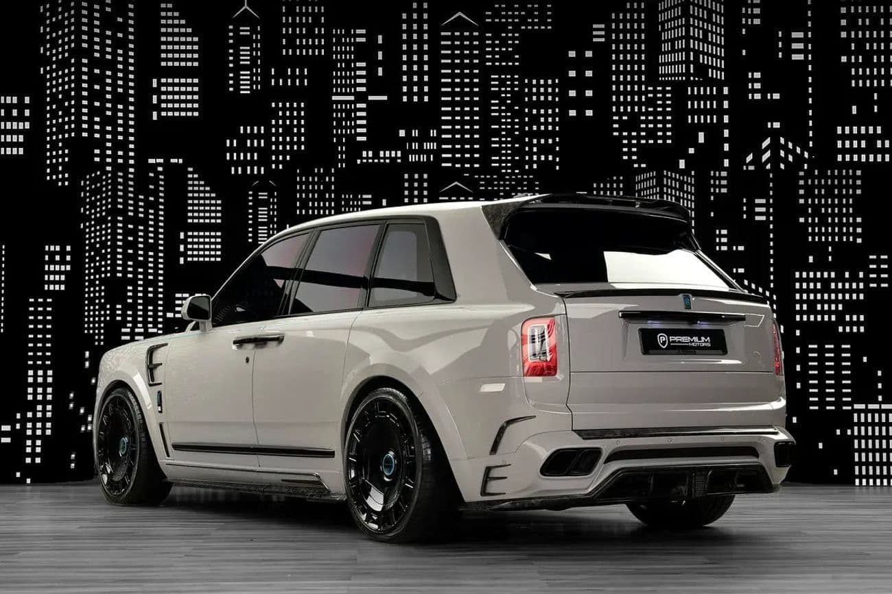 2024 Rolls Royce Cullinan STANDARD thumbnail 4