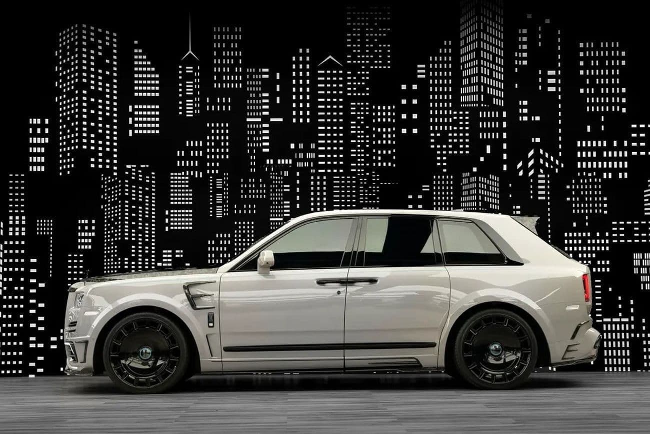 2024 Rolls Royce Cullinan STANDARD thumbnail 8