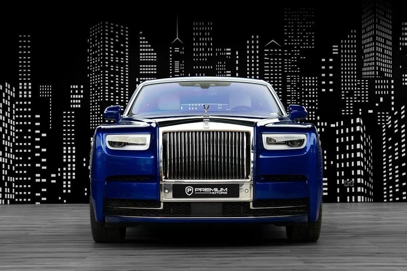 2019 Rolls Royce Phantom STANDARD thumbnail 8