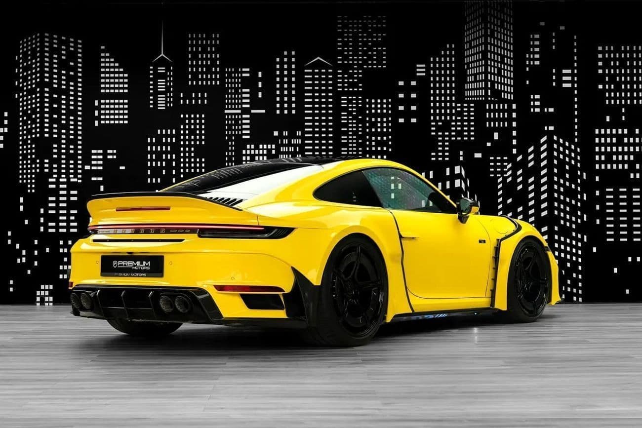 2023 Porsche 911 Turbo S thumbnail 2