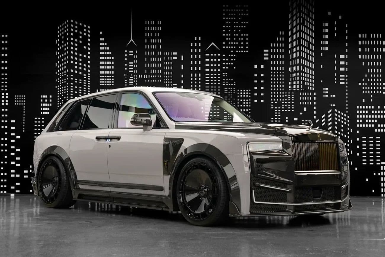 2026 Rolls Royce Cullinan BLACK BADGE thumbnail 3