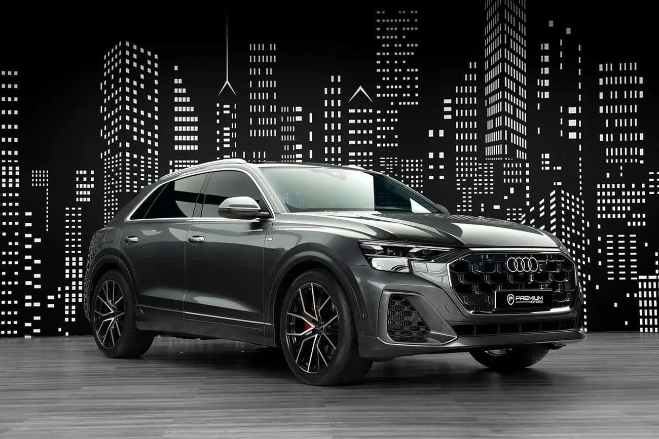 2025 Audi Q8 55 TFSI thumbnail 2