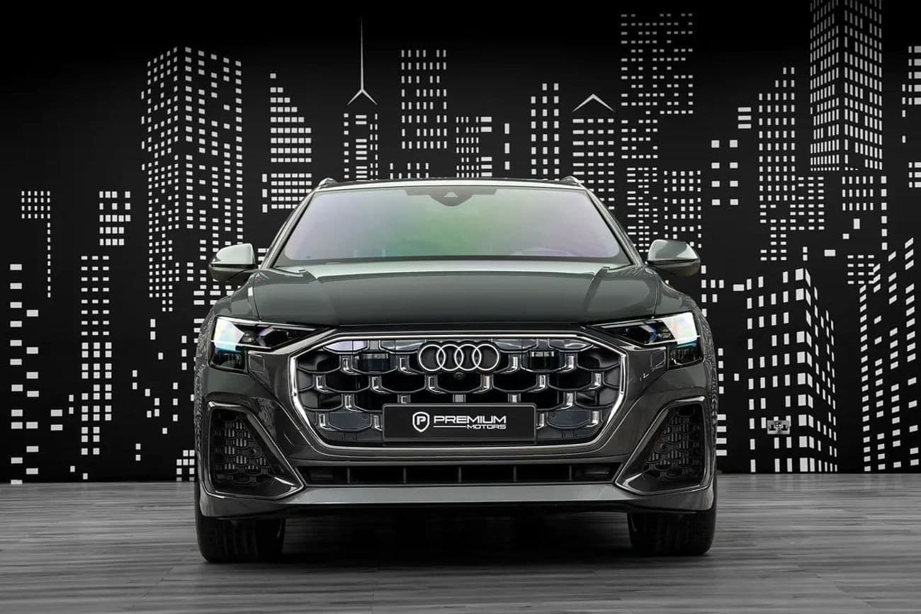 2025 Audi Q8 55 TFSI thumbnail 6
