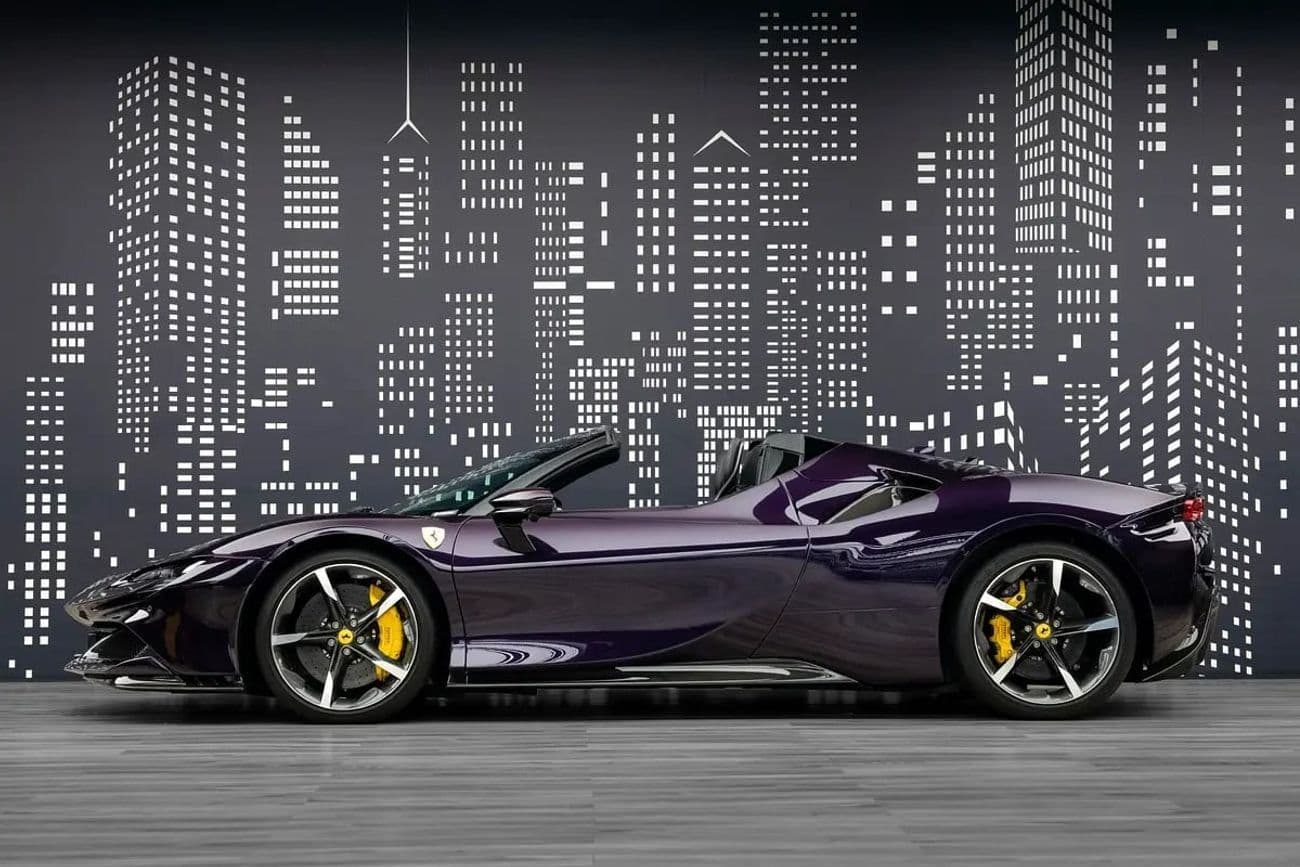 2024 Ferrari SF90 SPIDER thumbnail 8