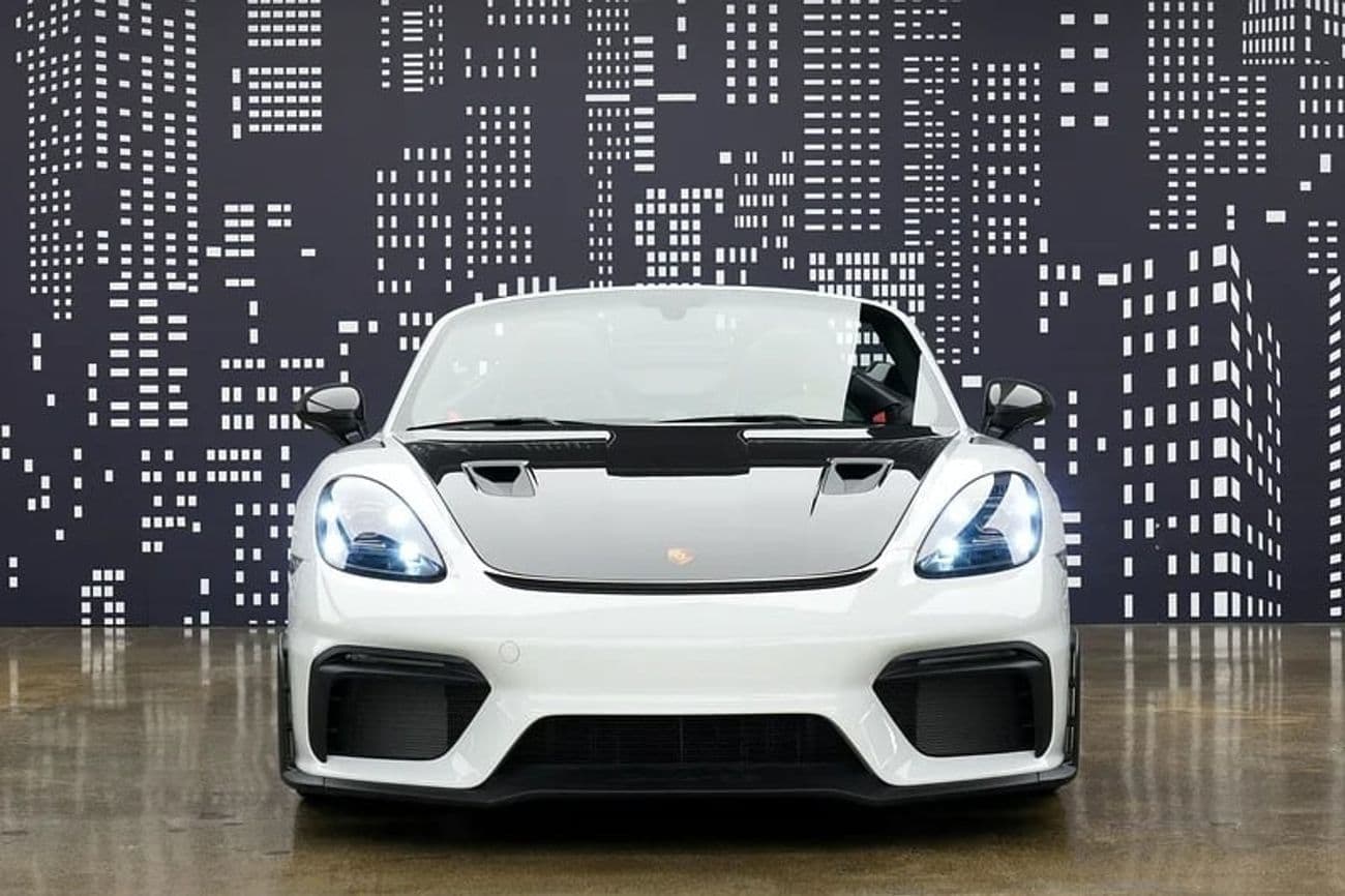 2024 Porsche 718 Spyder RS thumbnail 5