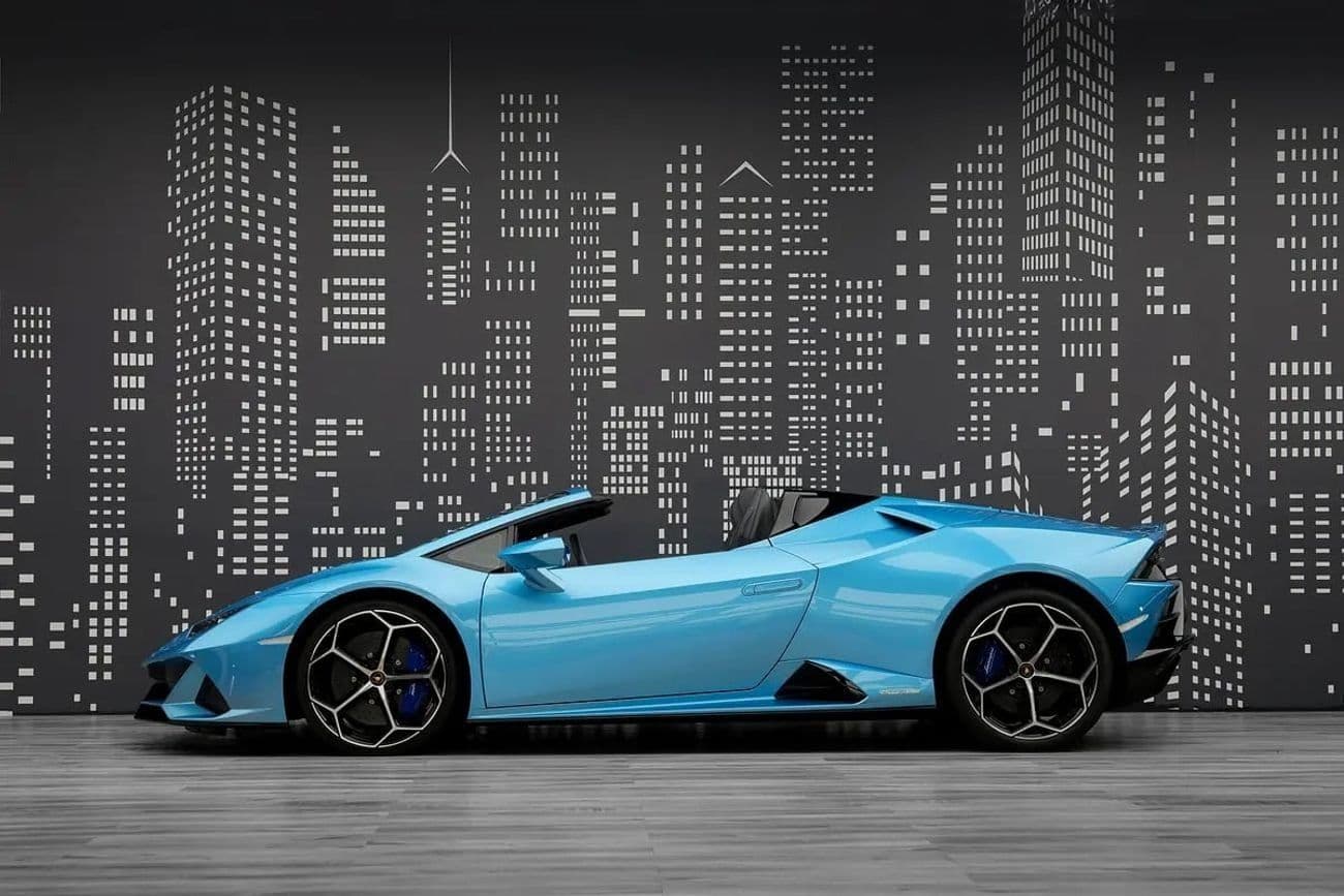 2024 Lamborghini Huracan EVO SPYDER thumbnail 8