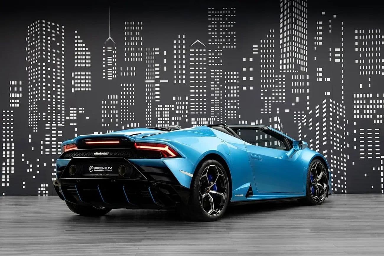 2024 Lamborghini Huracan EVO SPYDER thumbnail 3