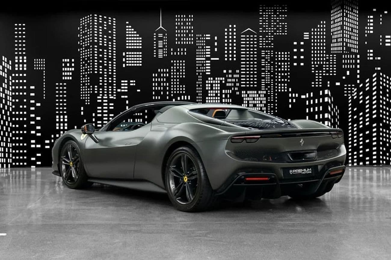 2025 Ferrari 296 GTS thumbnail 4