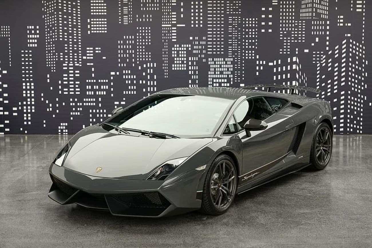 2010 Lamborghini Gallardo thumbnail 5