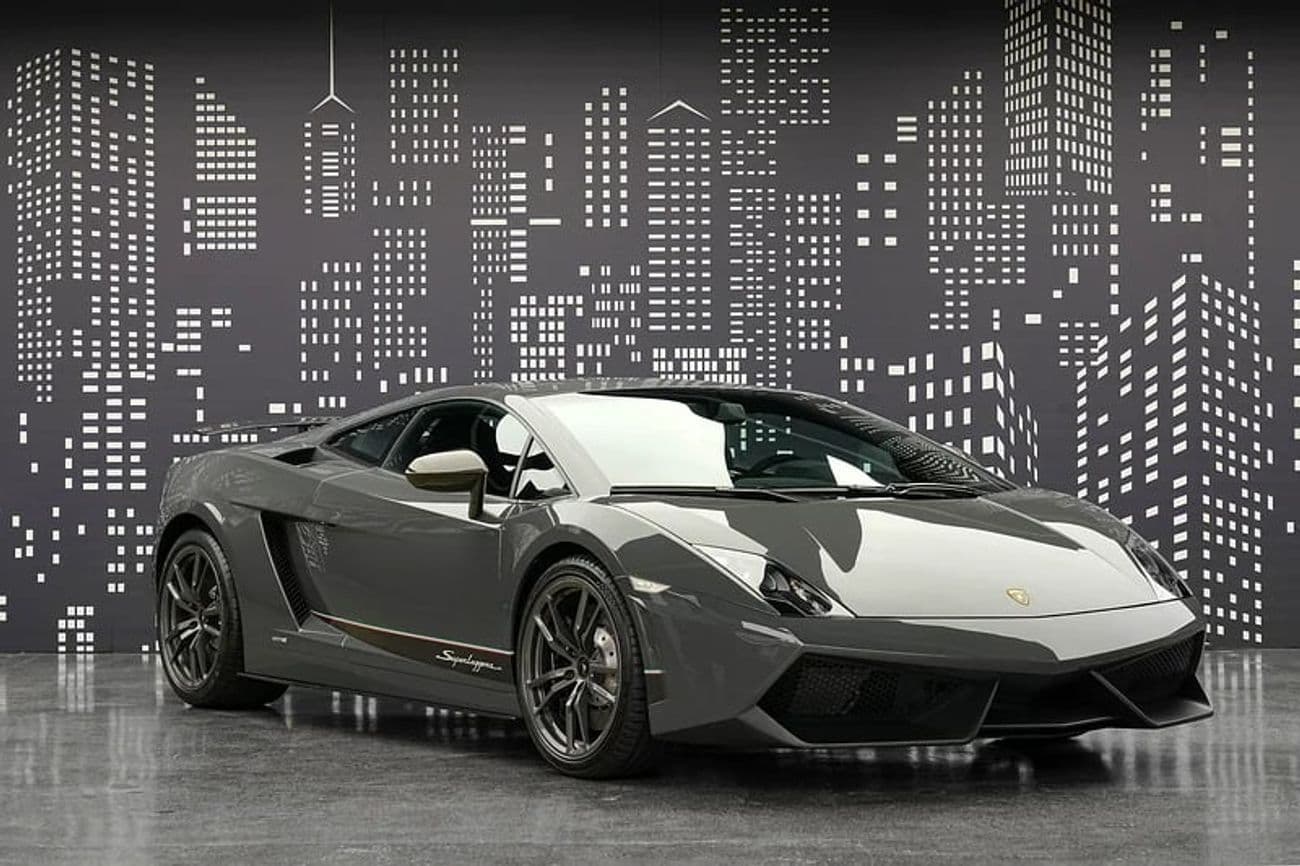 2010 Lamborghini Gallardo thumbnail 3
