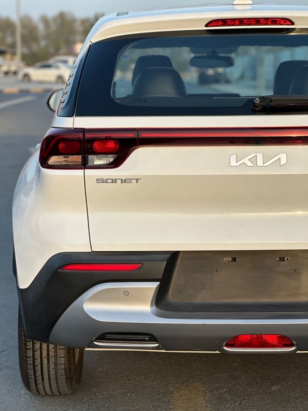 2023 Kia Sonet LX thumbnail 8