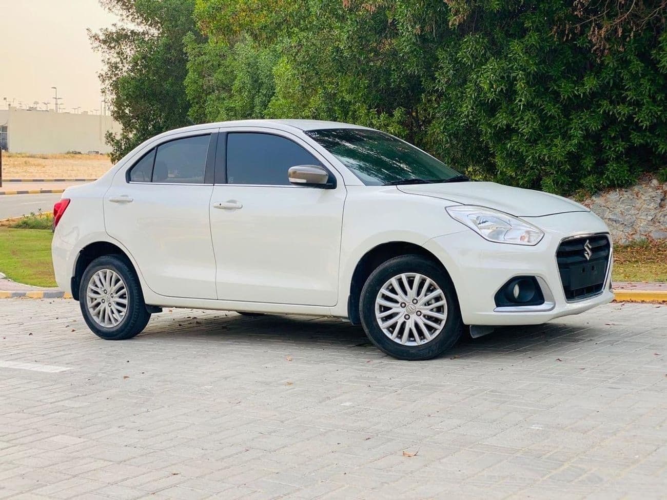 2023 Suzuki Dzire GL thumbnail 3