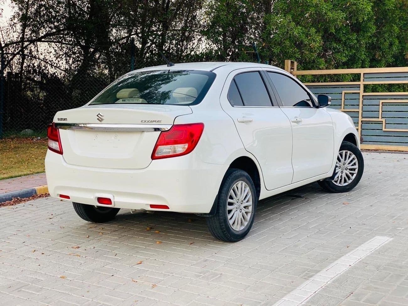2023 Suzuki Dzire GL thumbnail 8