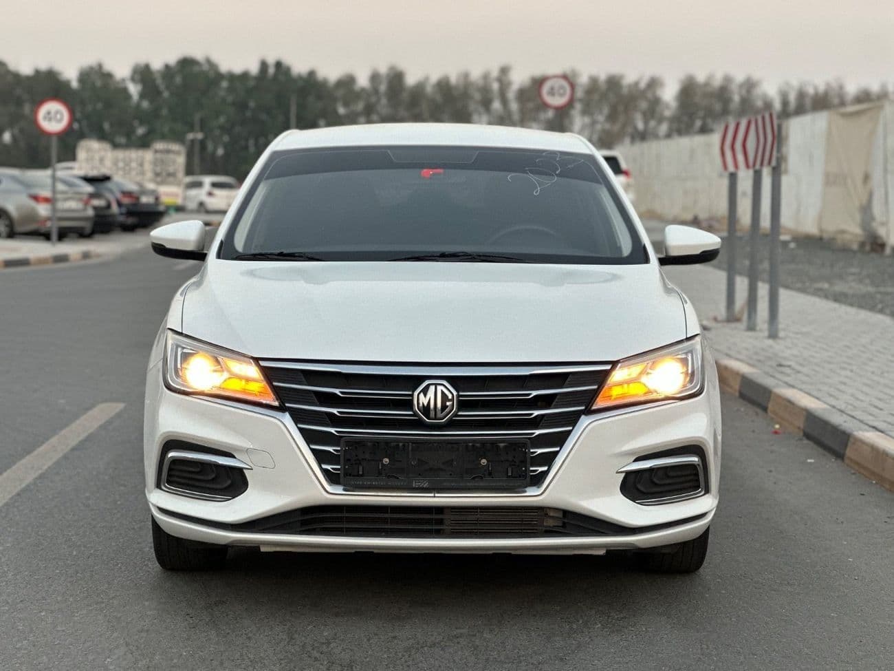 2023 MG 5 STANDARD