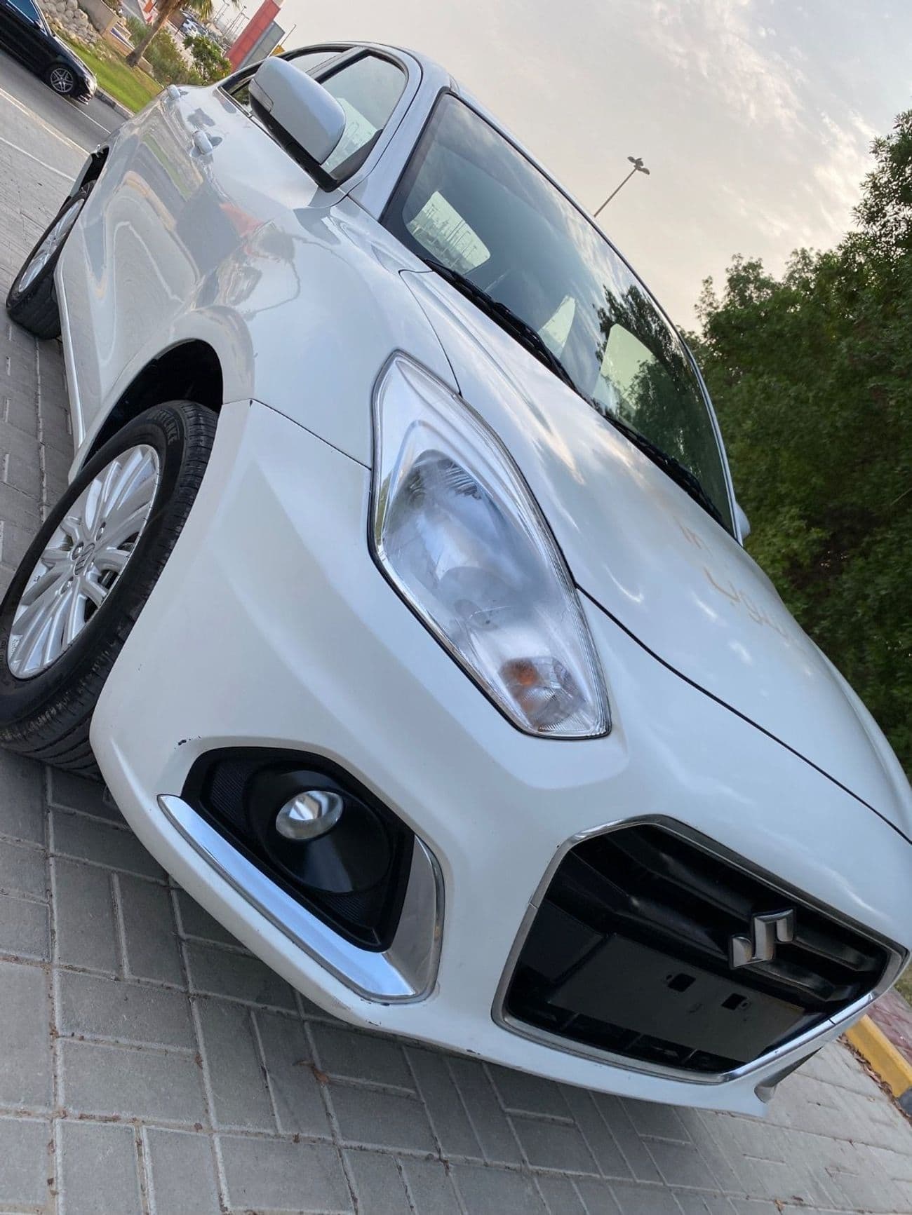 2023 Suzuki Dzire GLX thumbnail 3