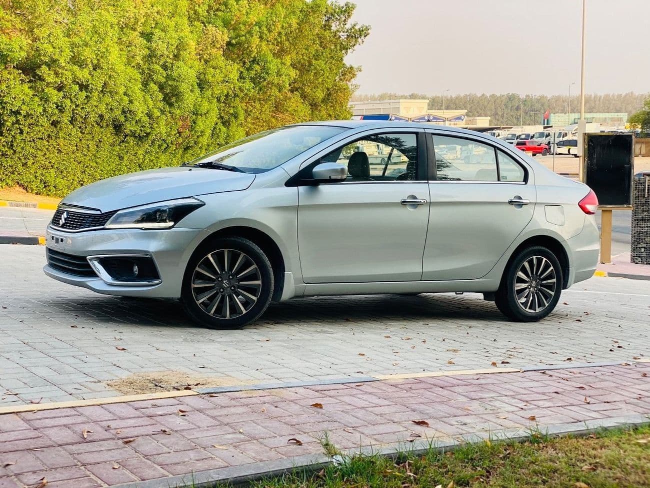 2023 Suzuki Ciaz GLX thumbnail 3