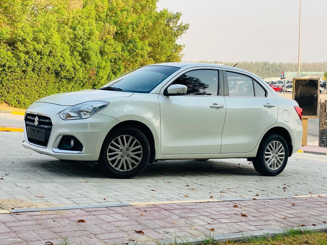 2023 Suzuki Dzire GLX thumbnail 4