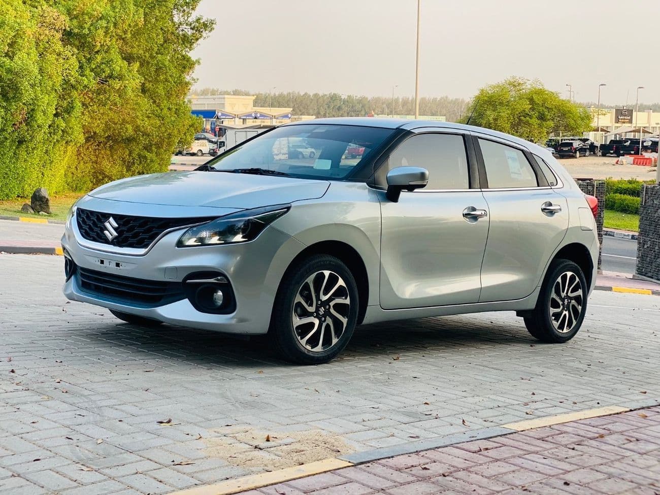 2024 Suzuki Baleno GLX thumbnail 3
