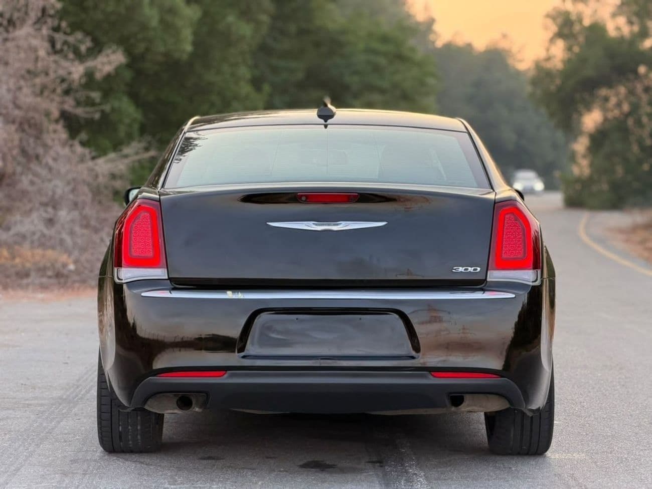 2021 Chrysler 300s thumbnail 5