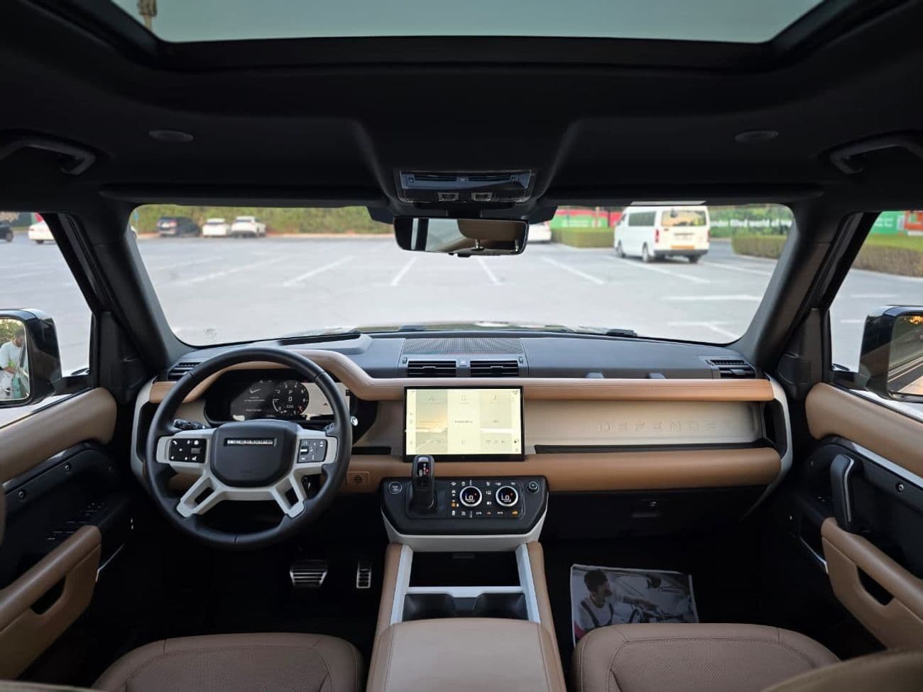 2025 Land Rover Defender 110 X DYNAMIC HSE P400 thumbnail 8