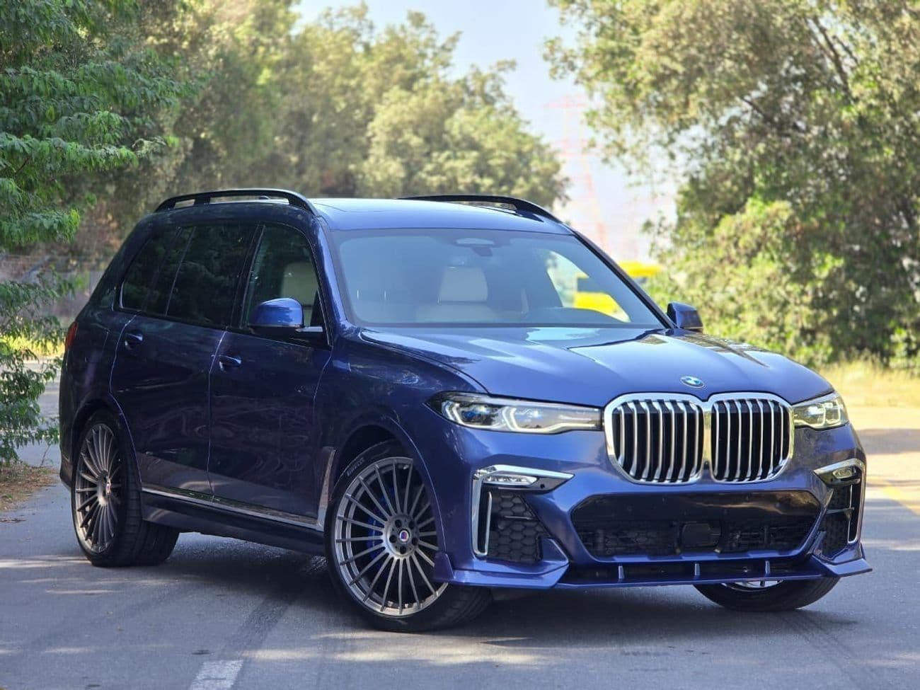 2021 BMW XB7