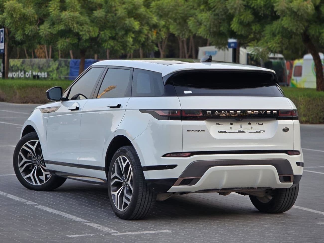 2022 Land Rover Range Rover Evoque R DYNAMIC HSE P250 thumbnail 4