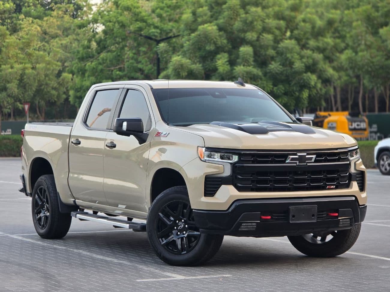2023 Chevrolet Silverado 1500 CREW CAB 2LT TRAILBOSS